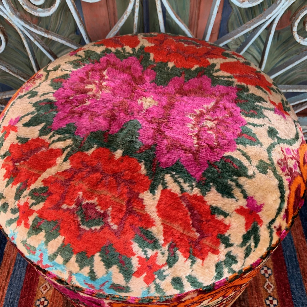 Vintage Anatolian Velvet Round Pouf--Vlv013