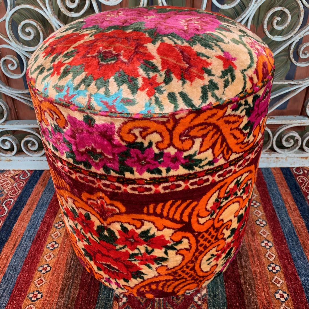 Vintage Anatolian Velvet Round Pouf--Vlv013