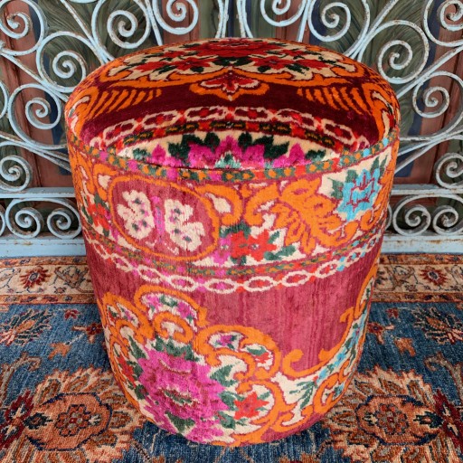 Vintage Anatolian Velvet Round Pouf--Vlv016