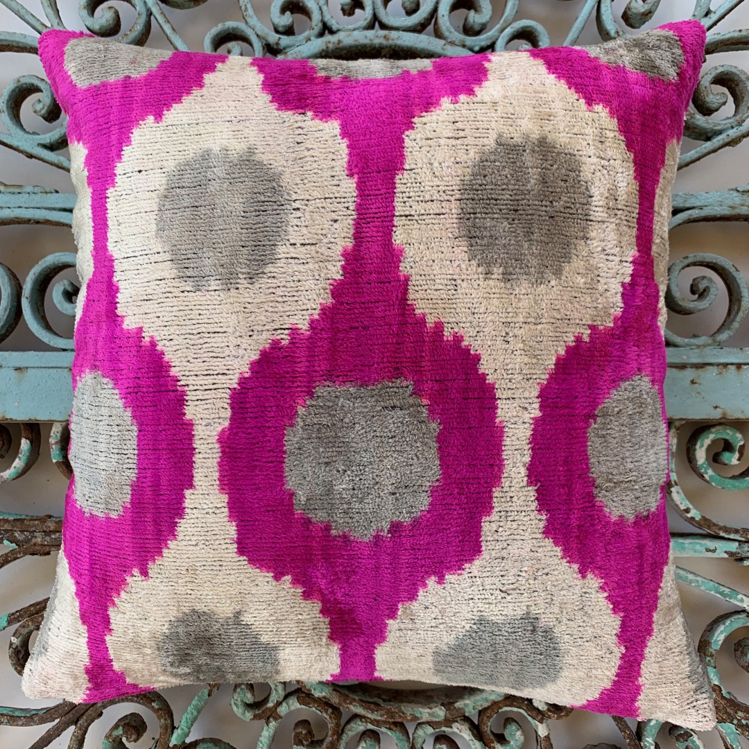 Handwoven Velvet Cushion-Vel005