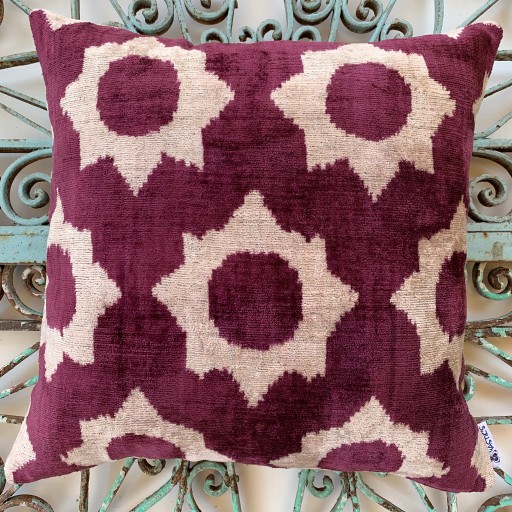 Velvet / Ikat Cushion-Vik001