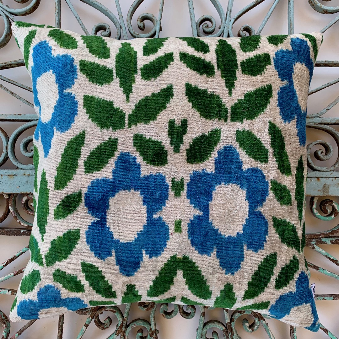 Velvet / Ikat Cushion-Vik007