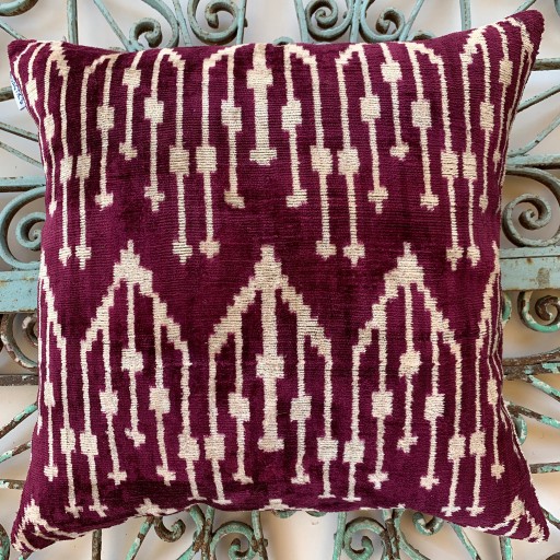 Velvet / Ikat Cushion-Vik009