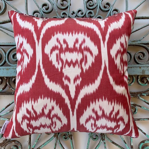 Velvet / Ikat Cushion-Vik009