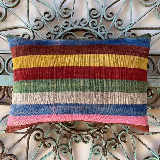 Velvet / Ikat Cushion-Vat006