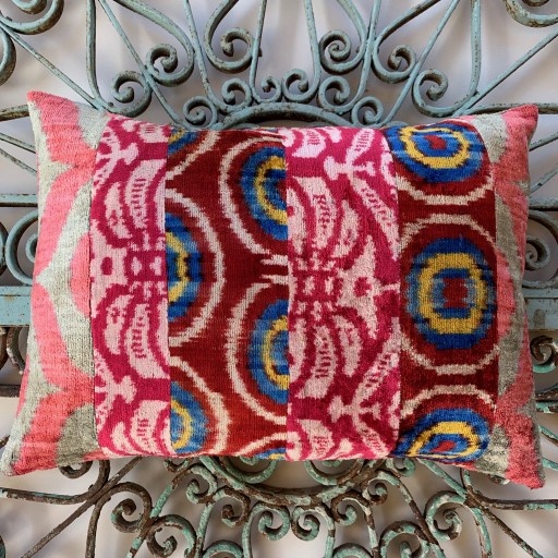 Velvet Cushion-Vec021