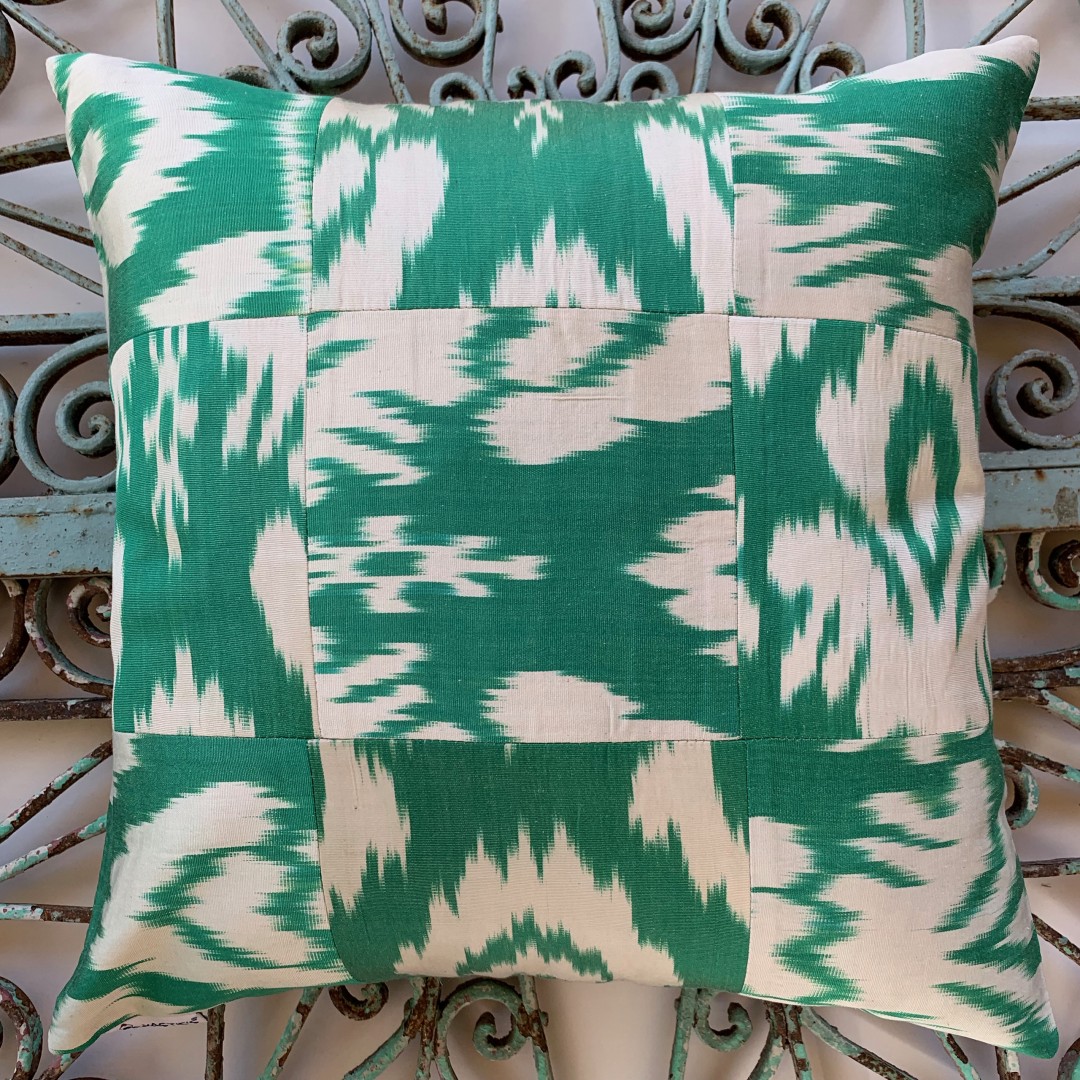 Ikat Silk Cushion-Ikt001