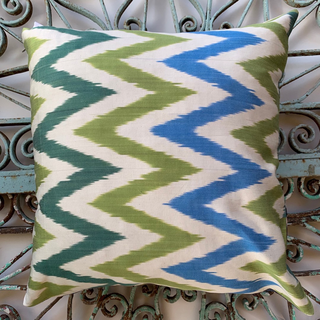 Ikat Silk Cushion-Ikt006