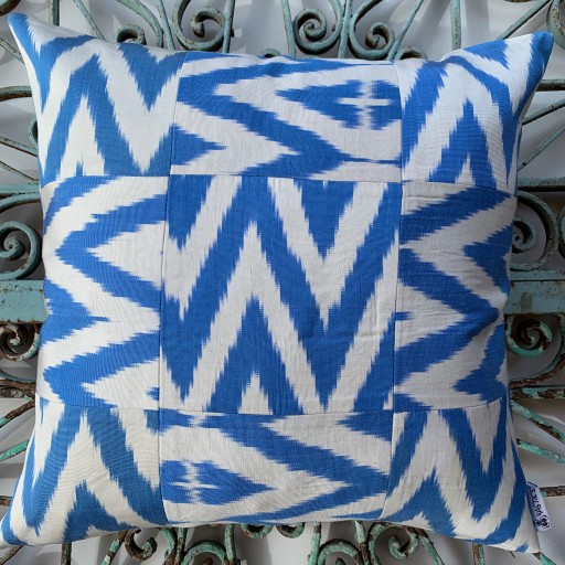 Ikat Silk Cushion-Ikt008