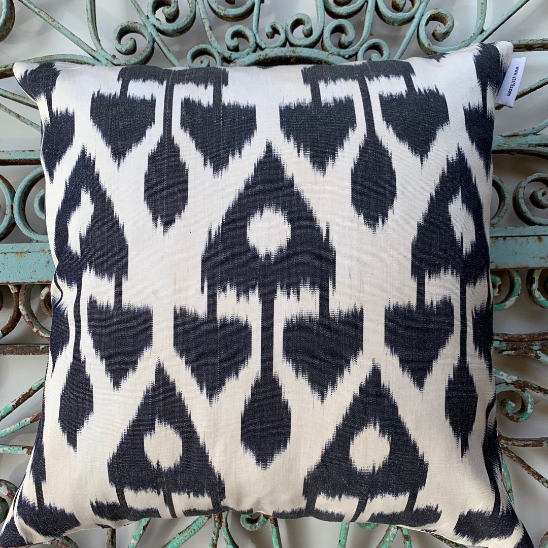 Ikat Silk Cushion-Ikt009