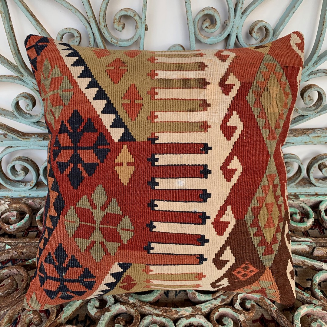 Vintage Kilim Cushion-Klm040