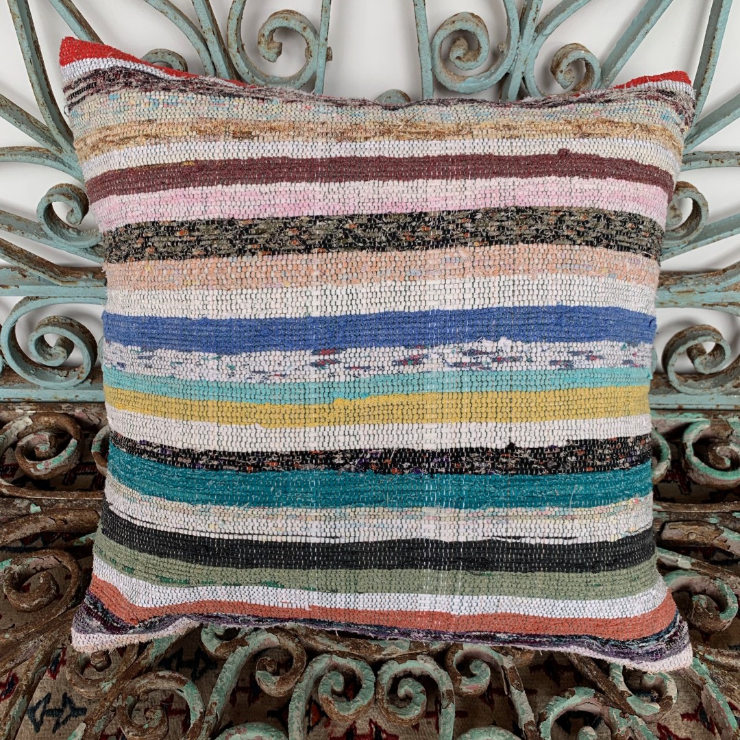 Vintage Kilim Cushion-Klm051