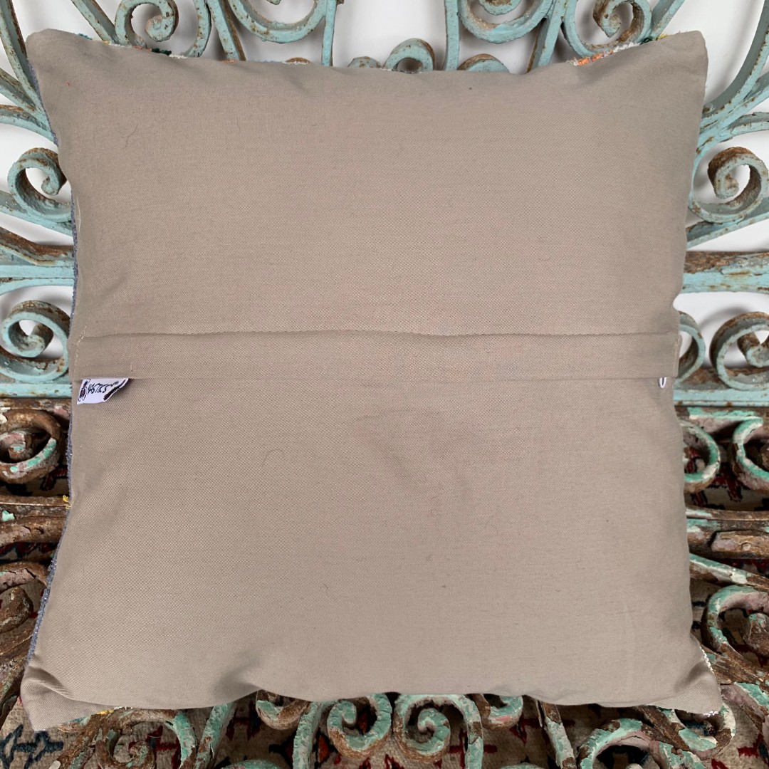 Vintage Kilim Cushion-Klm052