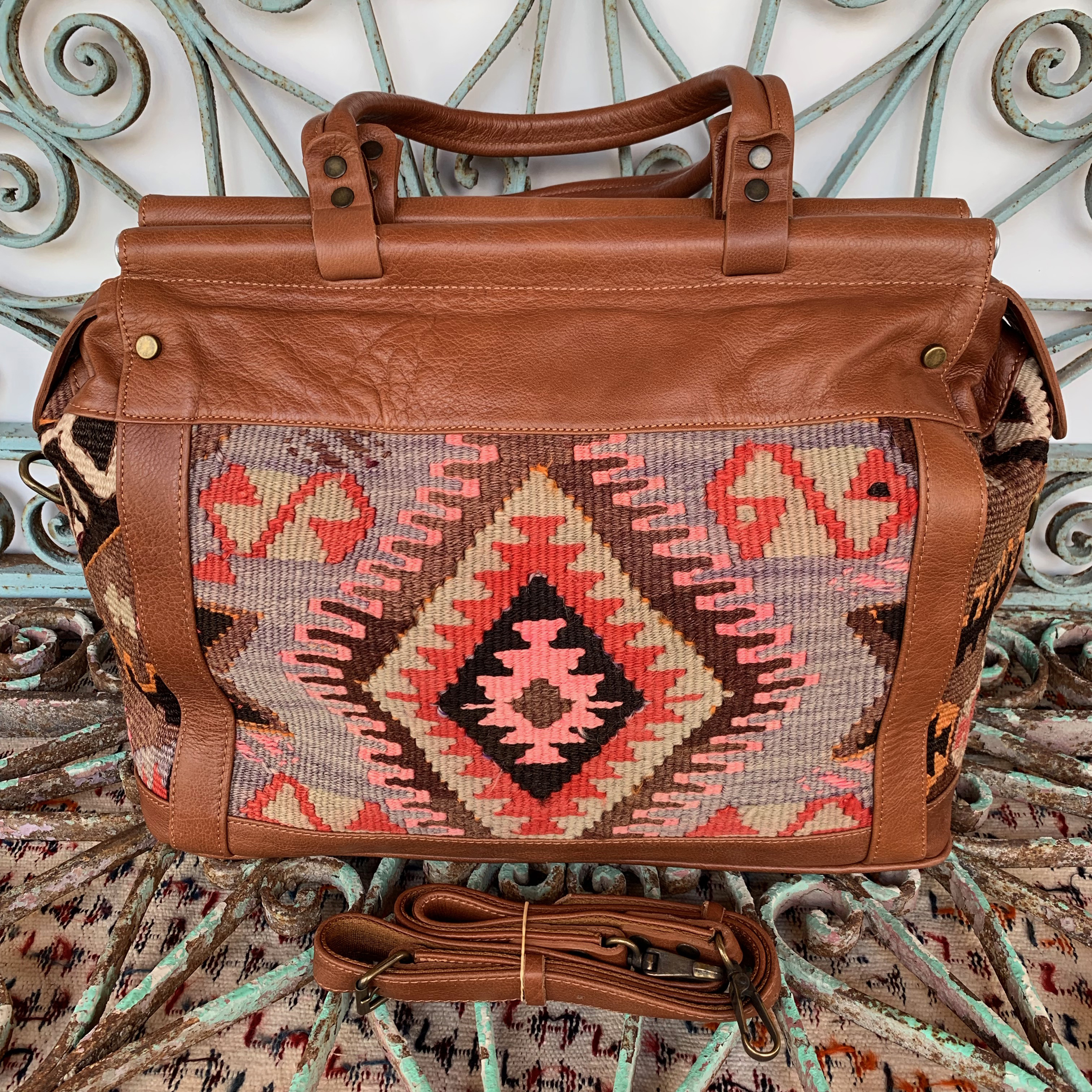 Kinza Handmade Turkish Kilim-Leather Women's Boho Bag