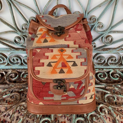 El Yapımı Deri Kilim Çanta BAG006