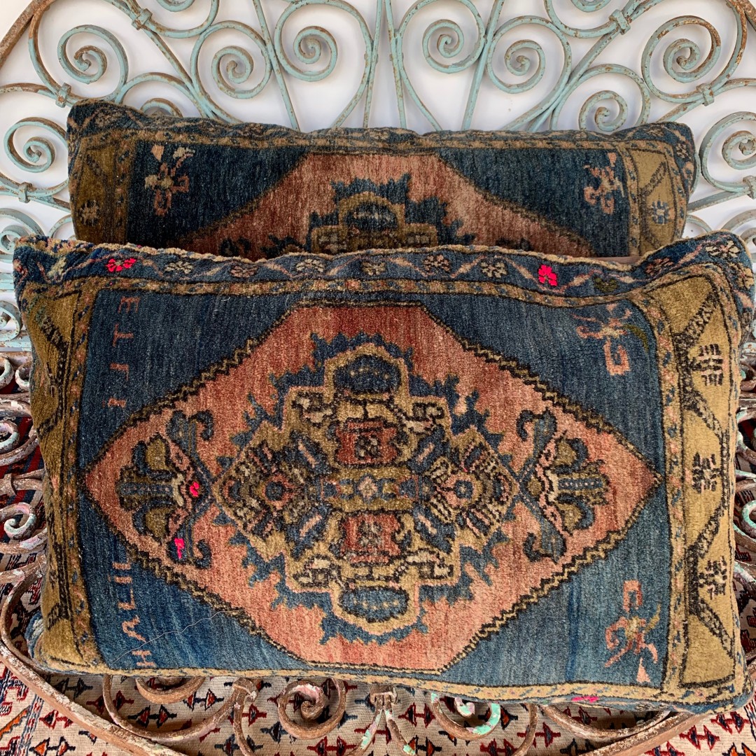 Vintage Combined Carpet Cushions-Cmb040