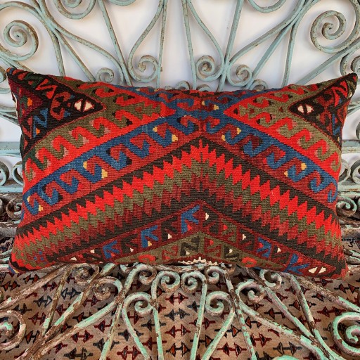 Vintage Kilim Cushion-Klm084