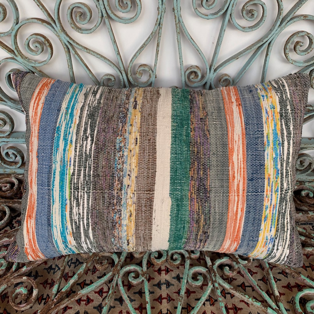 Vintage Kilim Cushion-Klm091